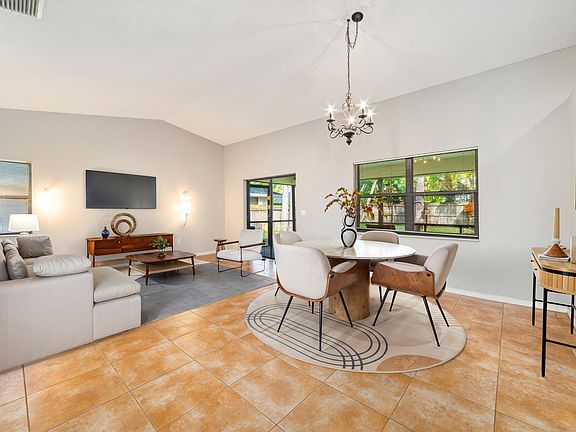2nd image of 803 Silverbell Lane