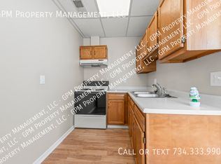 412 Grand River Ave #7, Pt Huron, MI 48060