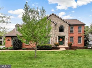 864 Heritage Hills Dr, York, PA 17402