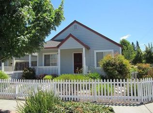 2586 Buss Dr, Santa Rosa, CA 95407