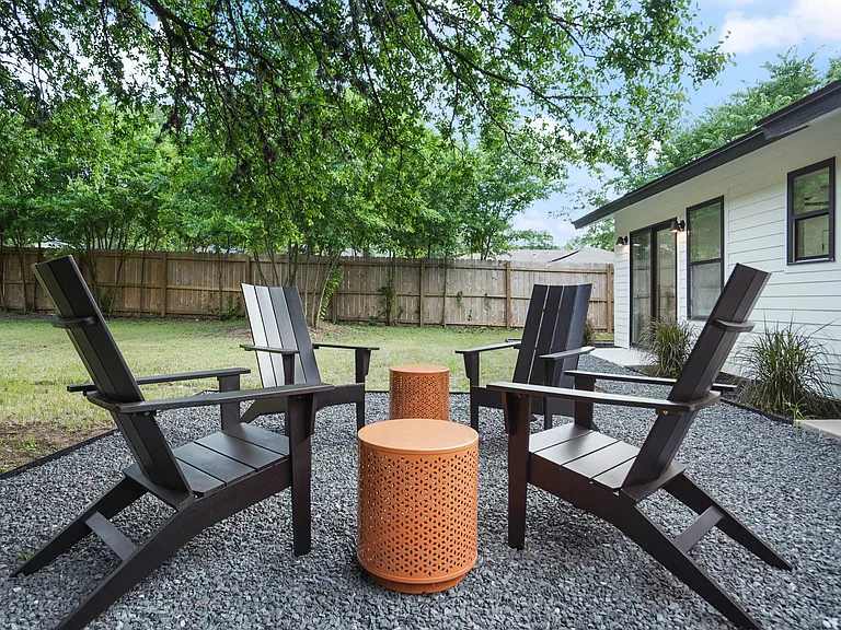 2304 Aldford Dr — Photo 28