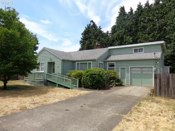 1300 Evergreen Dr, Eugene, OR 97404