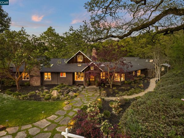 15 Cascade Ln, Orinda, CA 94563