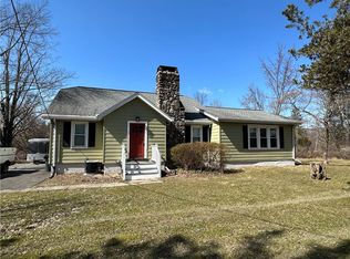 13 Spruce Rd, Middletown, NY 10940