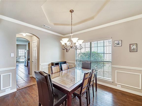 3rd image of 9029 Hawley Dr