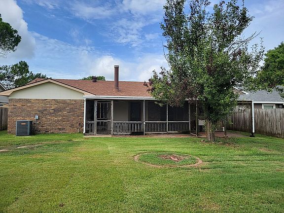 Back view of the house 