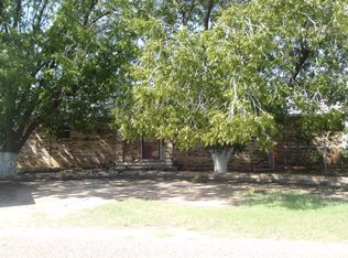 406 E 21st St, Crane, TX 79731