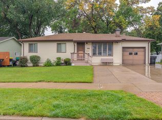 2106 Assumption Dr, Bismarck, ND 58501