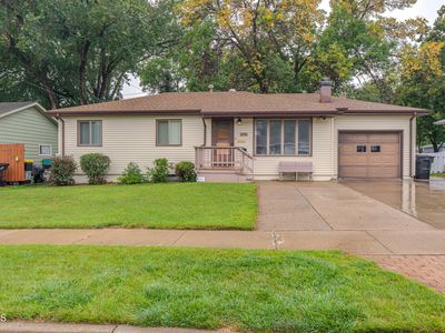 2106 Assumption Dr, Bismarck, ND, 58501