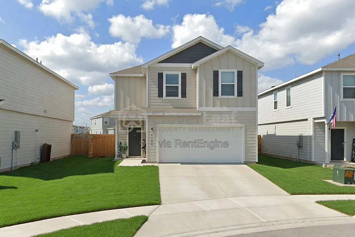 3 bed, 2.5 bath, 1918 sqft, $1,800 — Photo 1