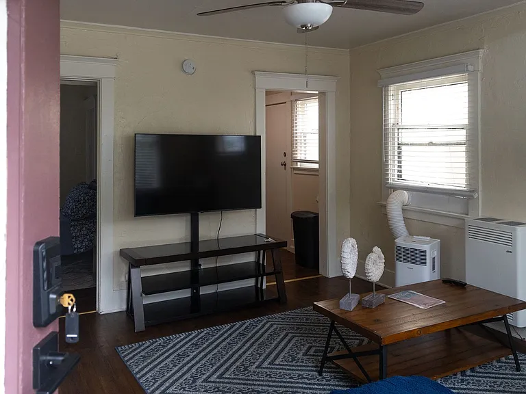 1140 E 3rd St — Photo 16