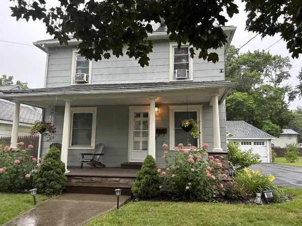 1605-1607 Tracy St, Endicott, NY 13760