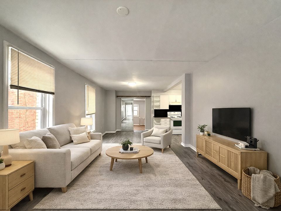 1st image of 171 East Ave S