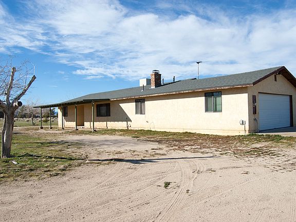 Attached Garage