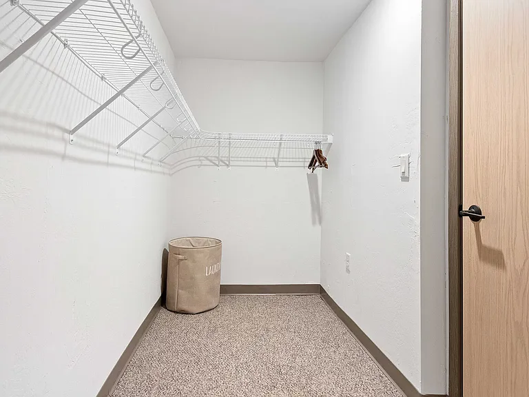 525 N 10th St — Photo 38