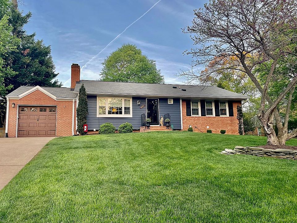 1st image of 4507 Mullen Ln