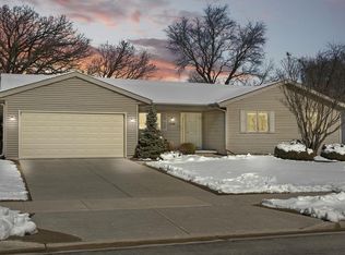 7330 Blue Maple Trl, Madison, WI 53719