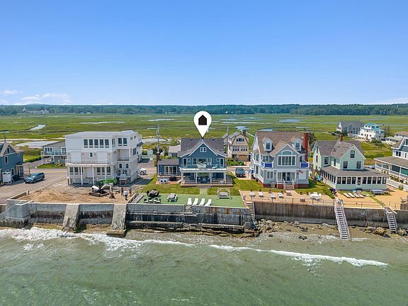 2nd image of 220 Webhannet Drive