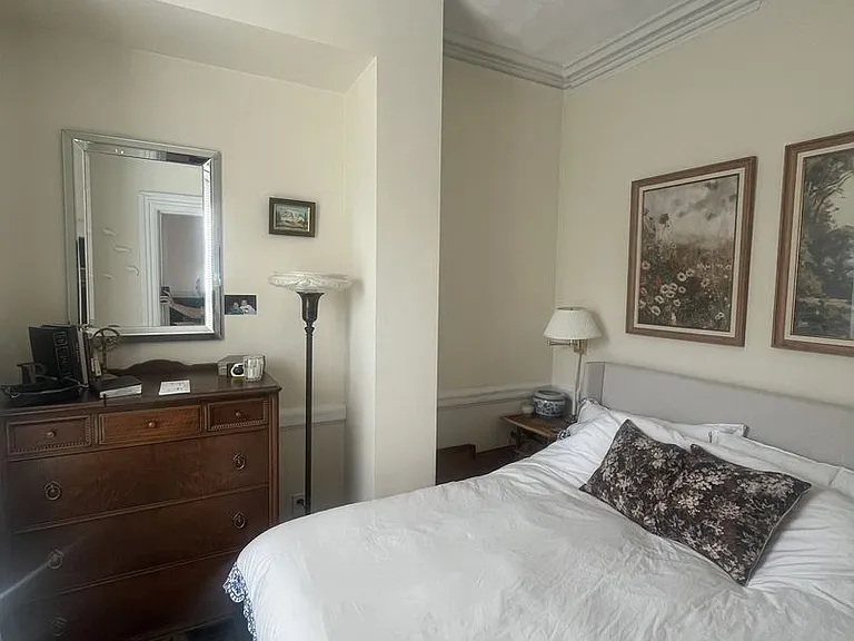 554 Massachusetts Ave — Photo 9