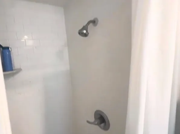 305 Park Avenue image 8 of 19