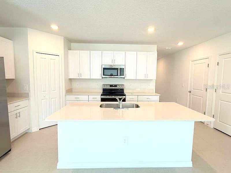 1st image of 12088 Brae Way