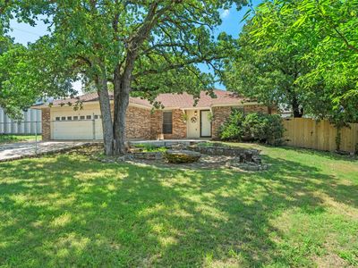 1517 Willow Wood Dr, Azle, TX, 76020