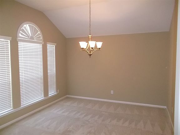 3rd image of 22103 Field Green Dr