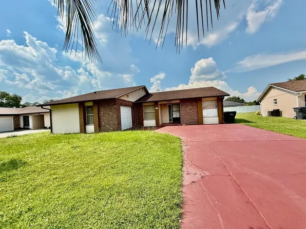 707 Tournament Ln, Kissimmee, FL 34759