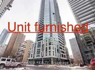 45 Charles St E #3305, Toronto, ON M4Y 0B8