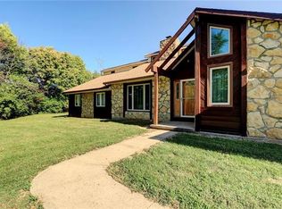 111 SE Mount Zion Rd, Saint Joseph, MO 64504