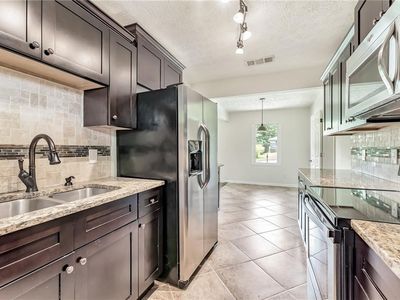 2106 East Dr, Decatur, GA, 30032