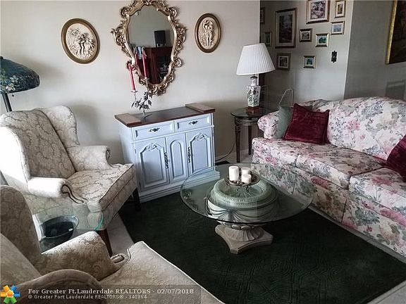 3rd image of 170 NW 24th Ct