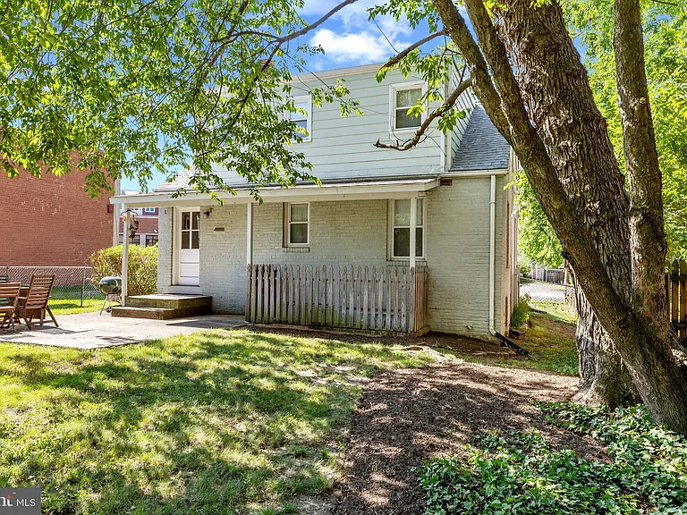 530 E Alexandria Ave — Photo 40