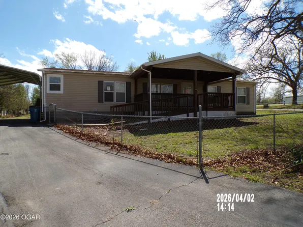 1379 Shady Ln, Joplin, MO 64804