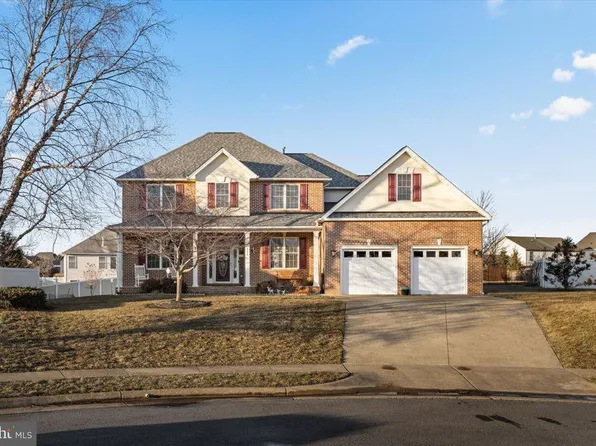 111 Barnston Ct, Winchester, VA 22602