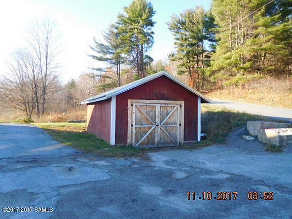4th image of 7 Barton Hill Ln