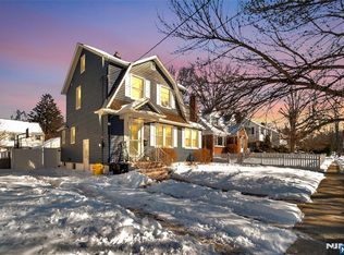 315 Pine St, Teaneck, NJ 07666