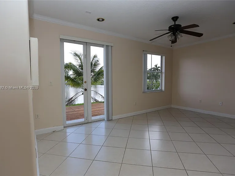 3529 SW 169th Ter — Photo 7