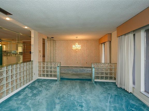 5th image of 4441 Tidewater Dr