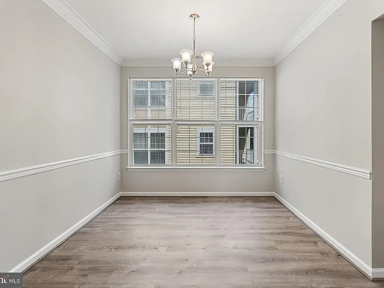 20903 Cedarpost Sq #201 — Photo 11
