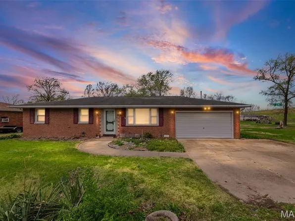 1374 Saint Thomas Rd, Granite City, IL 62040