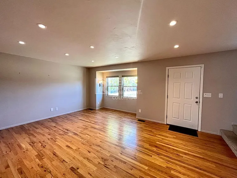 8164 Horizon Dr — Photo 3