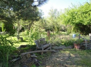 864 Preston Ave, Waitsburg, WA 99361