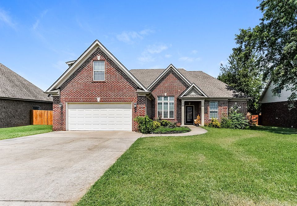 1st image of 5112 Bumblebee Dr
