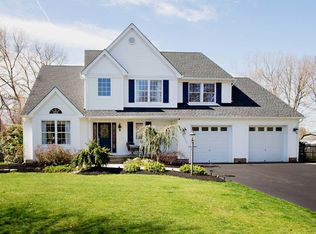62 Sprucewood Dr, Toms River, NJ 08755