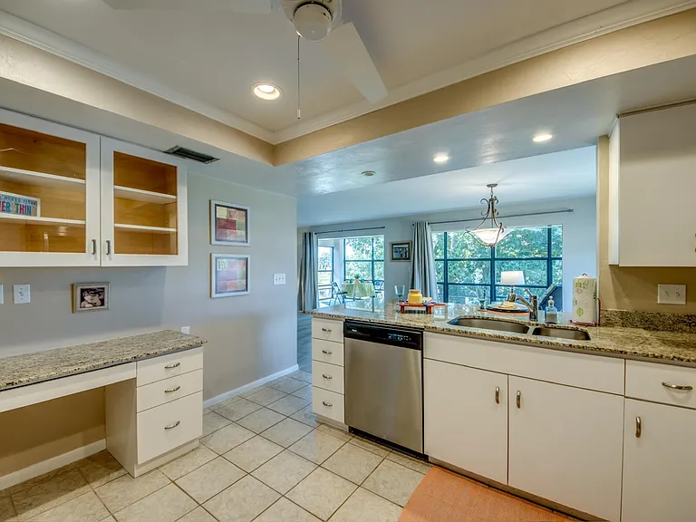 4730 Orange Grove Blvd #C-8 — Photo 21