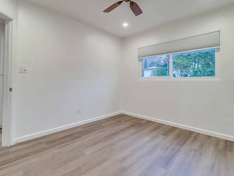 6037 La Jolla Hermosa Ave — Photo 12