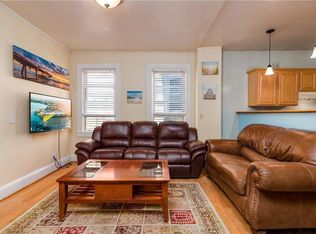 9 Ann St #1, Newport, RI 02840