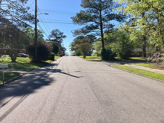 4th image of 3508 Farwood Dr