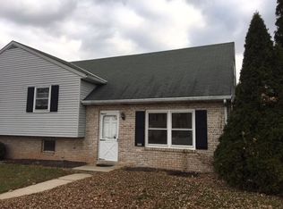 358 Jeff Ave, Ephrata, PA 17522